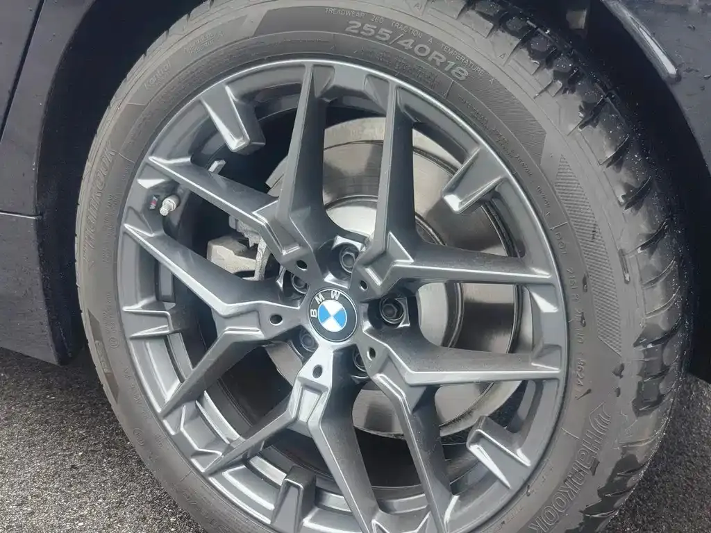 BMW 3 Series 2024 из CN, фото 7