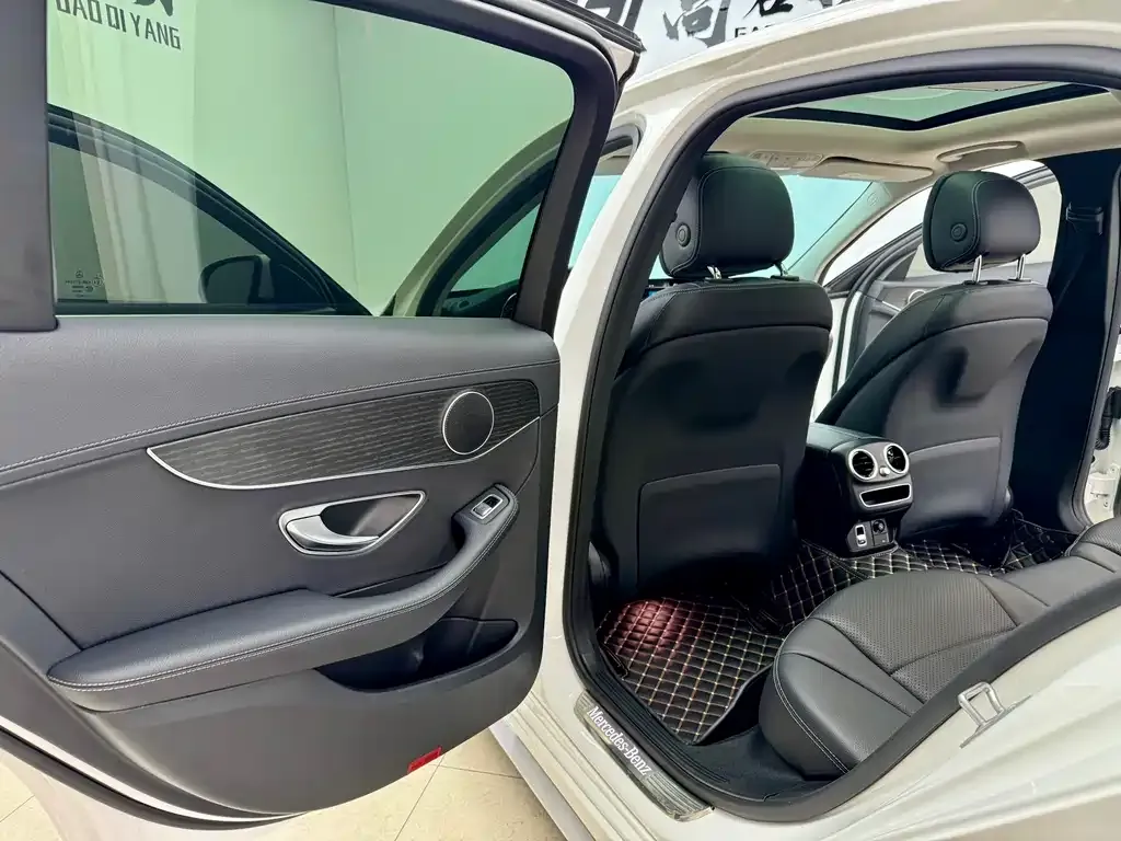 Mercedes-Benz C-Class 2021 из CN, фото 4