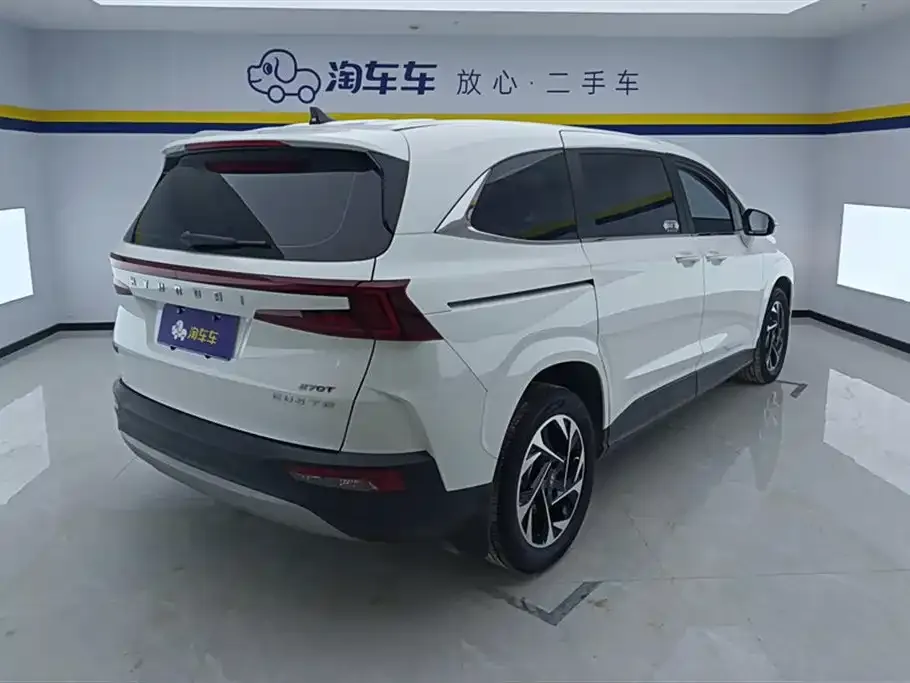 Hyundai Custo — фото 9
