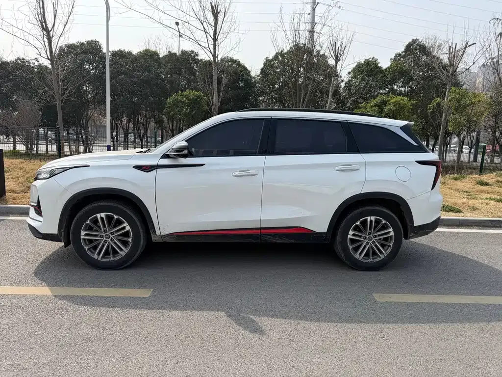 Changan CS75PLUS 2022 из CN, фото 4