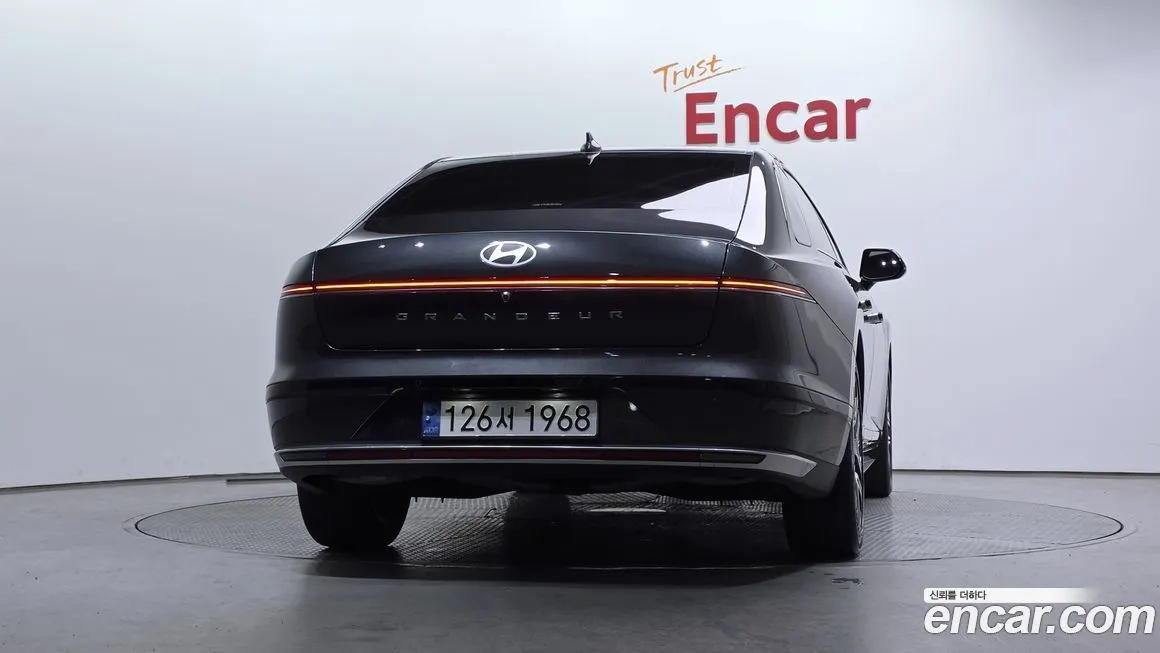 Hyundai Grandeur 2023 из KR, фото 6