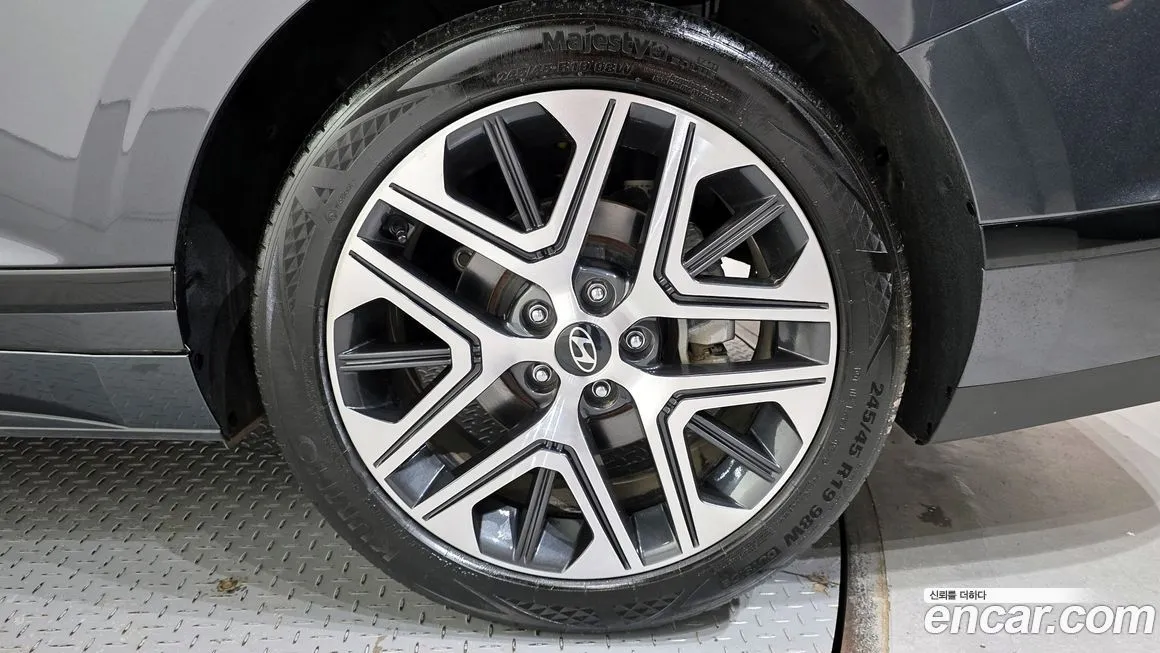 Hyundai Grandeur 2023 из KR, фото 4