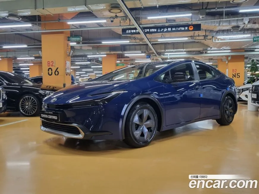 Toyota Prius 2024 из KR, фото 1