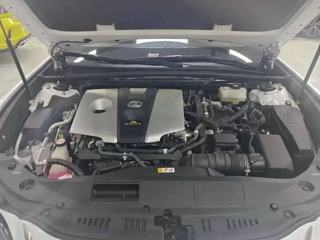 Lexus ES 2021 из CN, фото 4