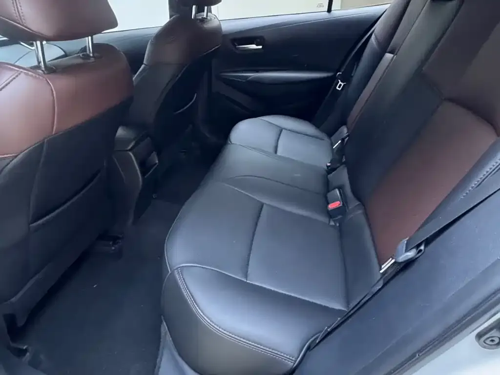 Toyota Corolla 2022 из CN, фото 2