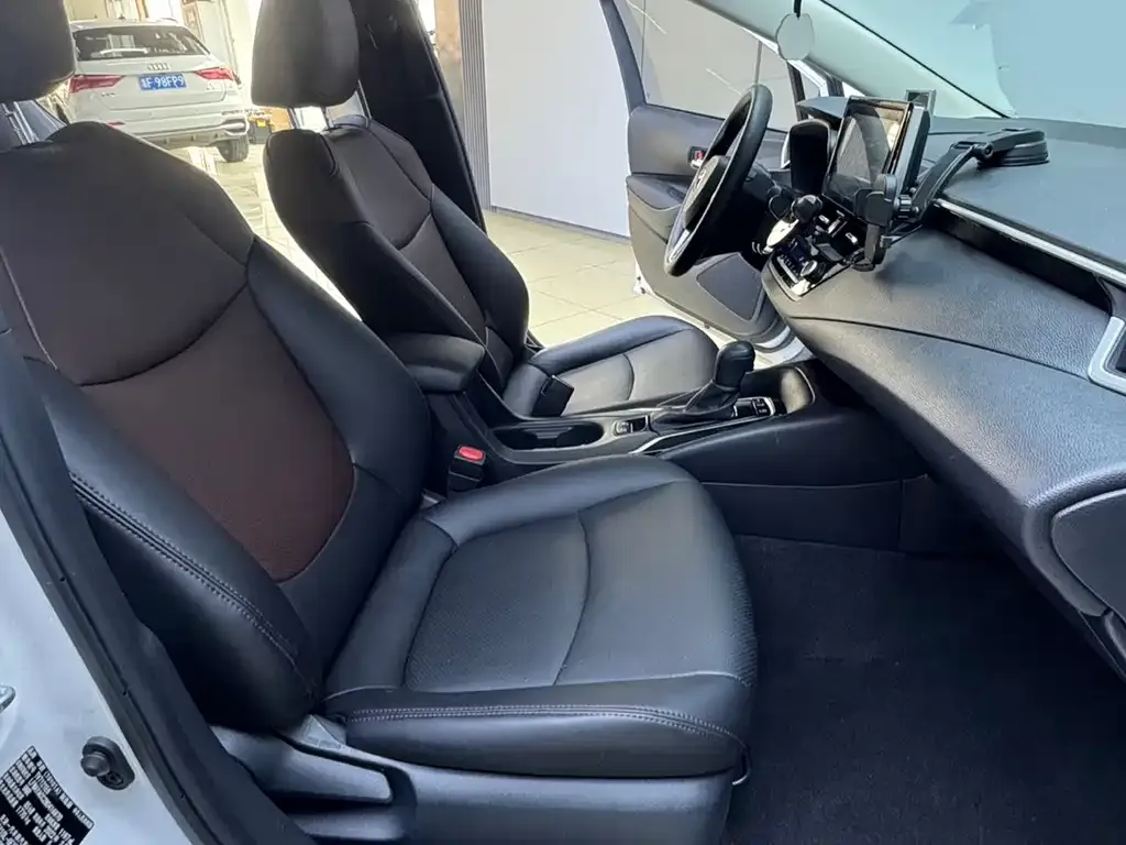 Toyota Corolla 2022 из CN, фото 9
