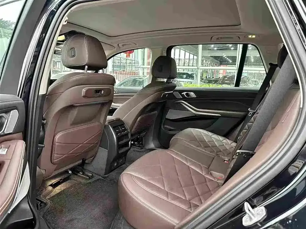 BMW X5 2025 из CN, фото 2