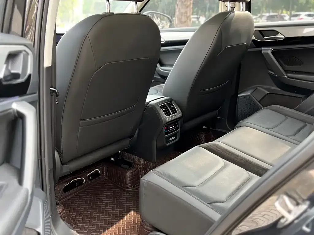 Volkswagen Tayron 2021 из CN, фото 7