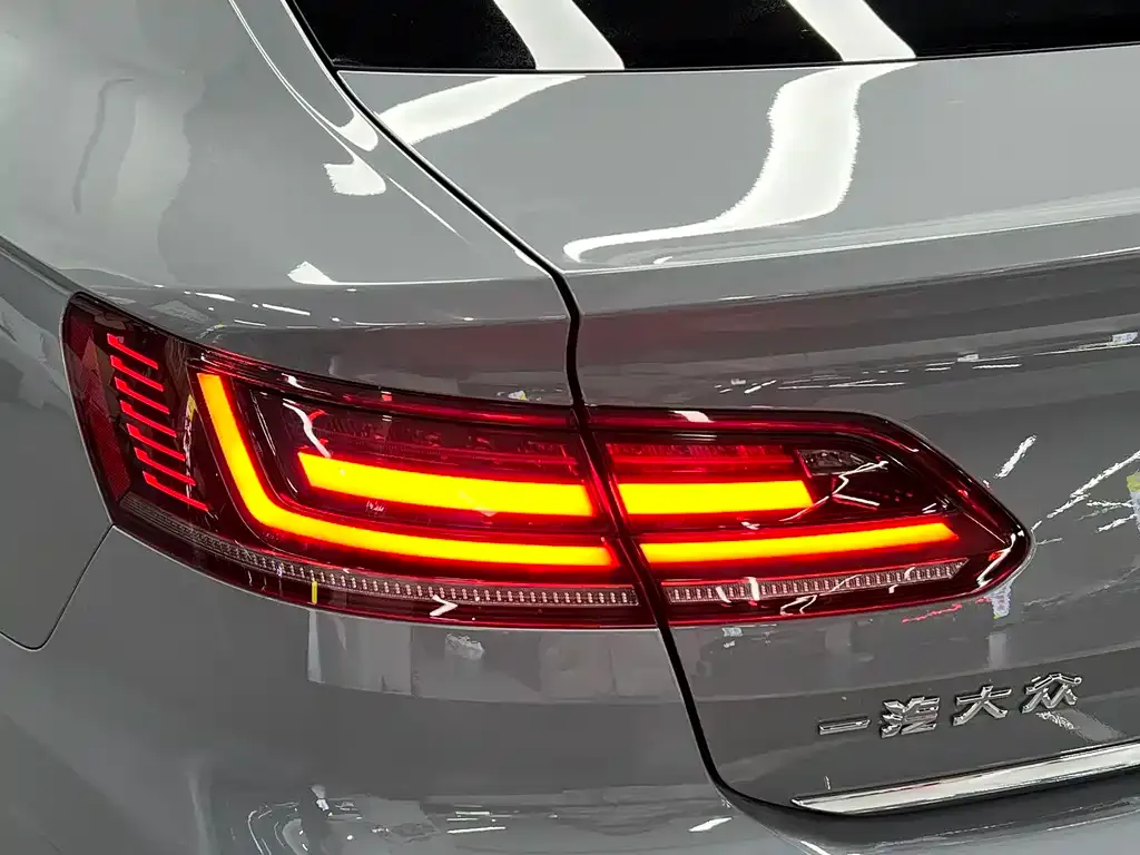 Volkswagen CC — фото 8