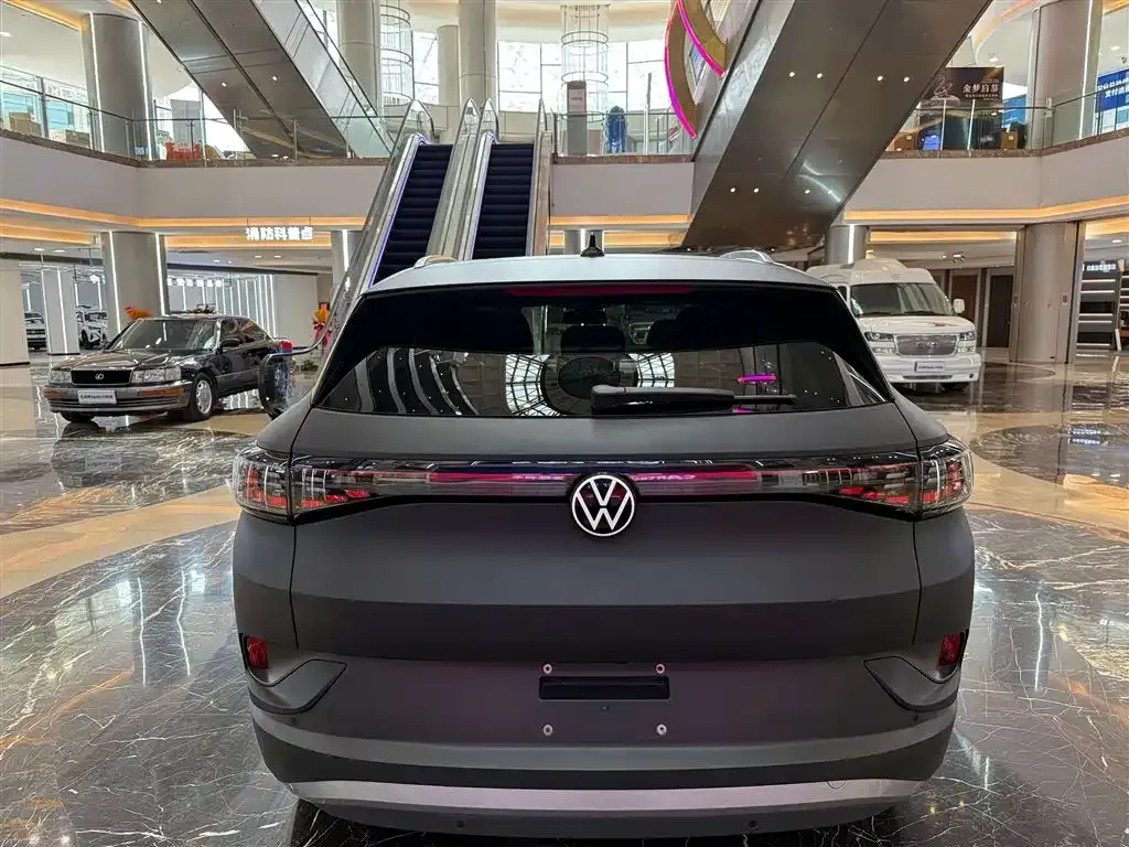 Volkswagen ID.4 Crozz — фото 9