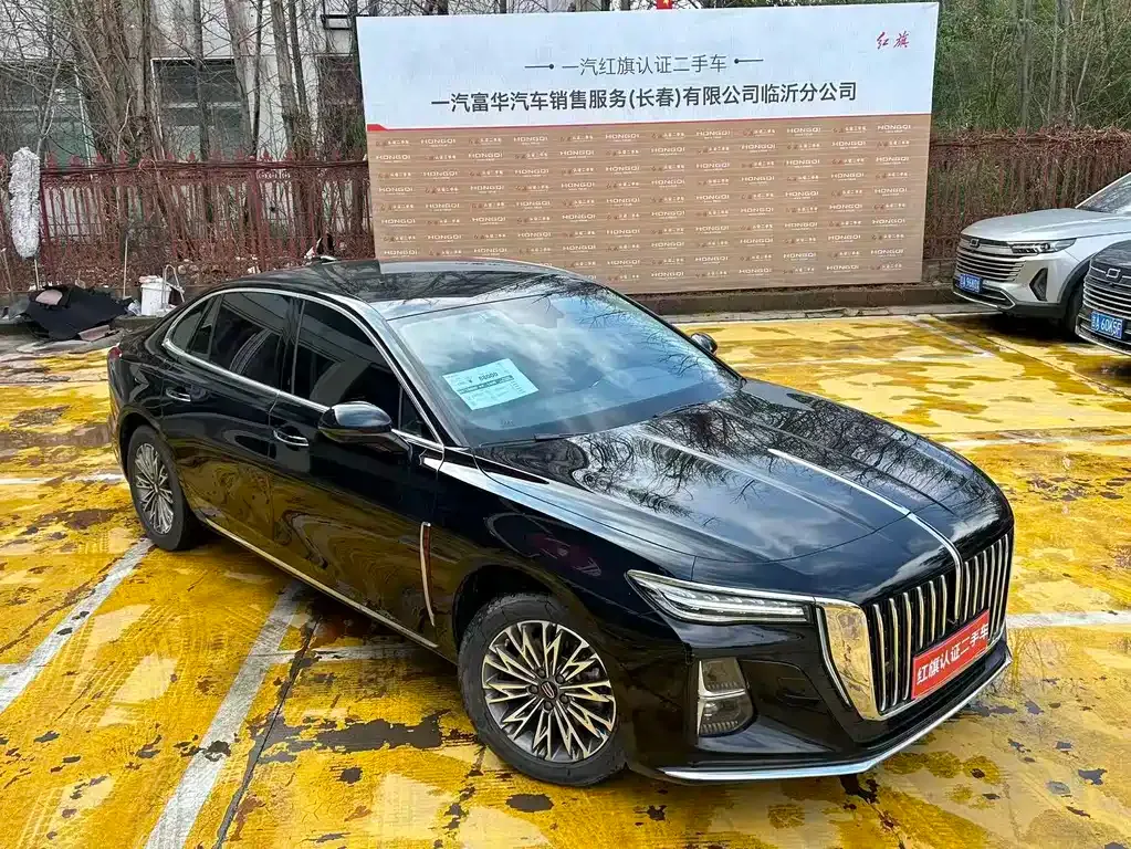 Hongqi H5 — фото 2