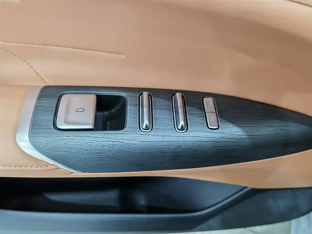 Changan CS75PLUS — фото 4