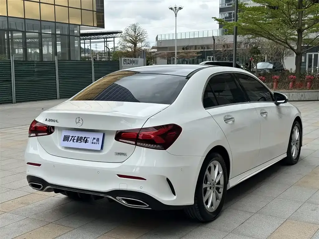 Mercedes-Benz A-Class — фото 8