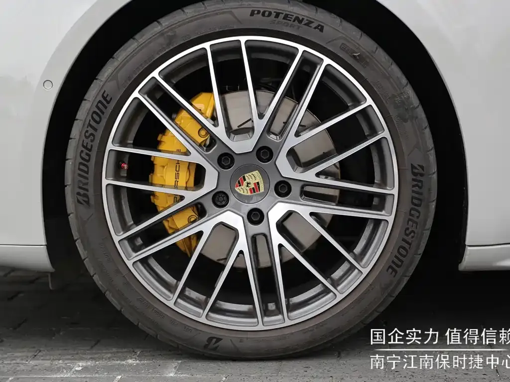 Porsche Panamera 2026 из CN, фото 10
