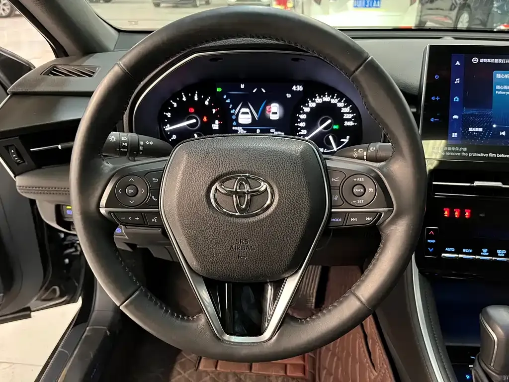 Toyota Avalon — фото 3