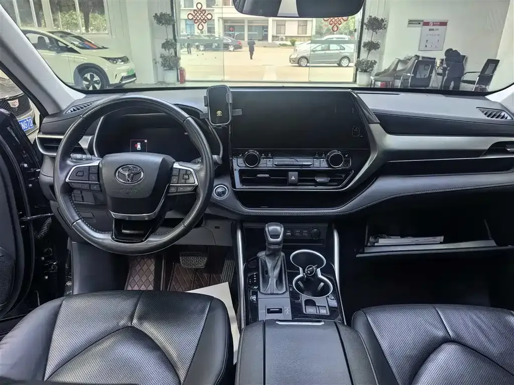Toyota Highlander 2024 из CN, фото 7