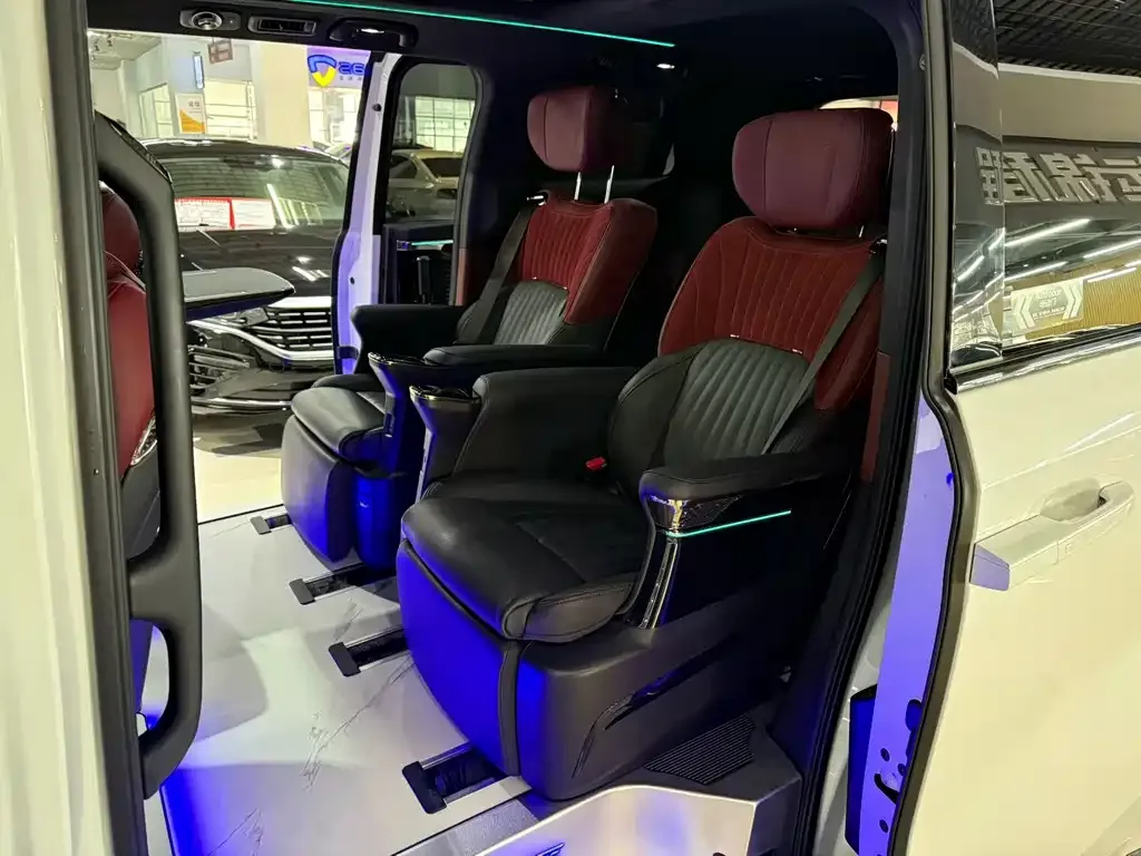 GAC Motor Trumpchi M8 — фото 4