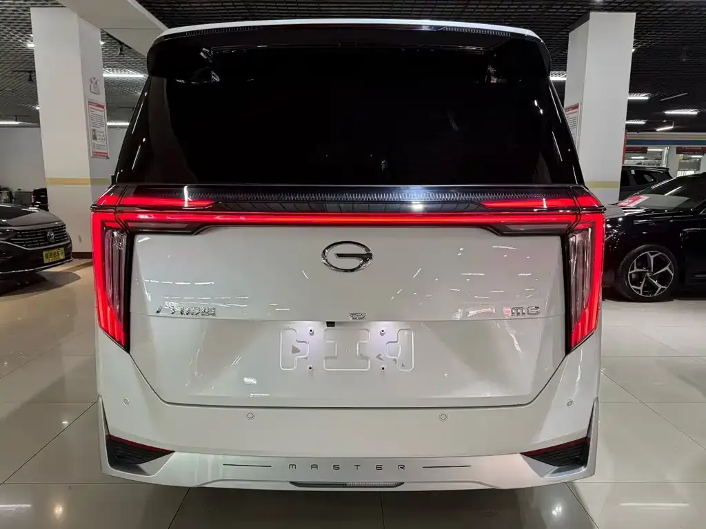 GAC Motor Trumpchi M8 — фото 7