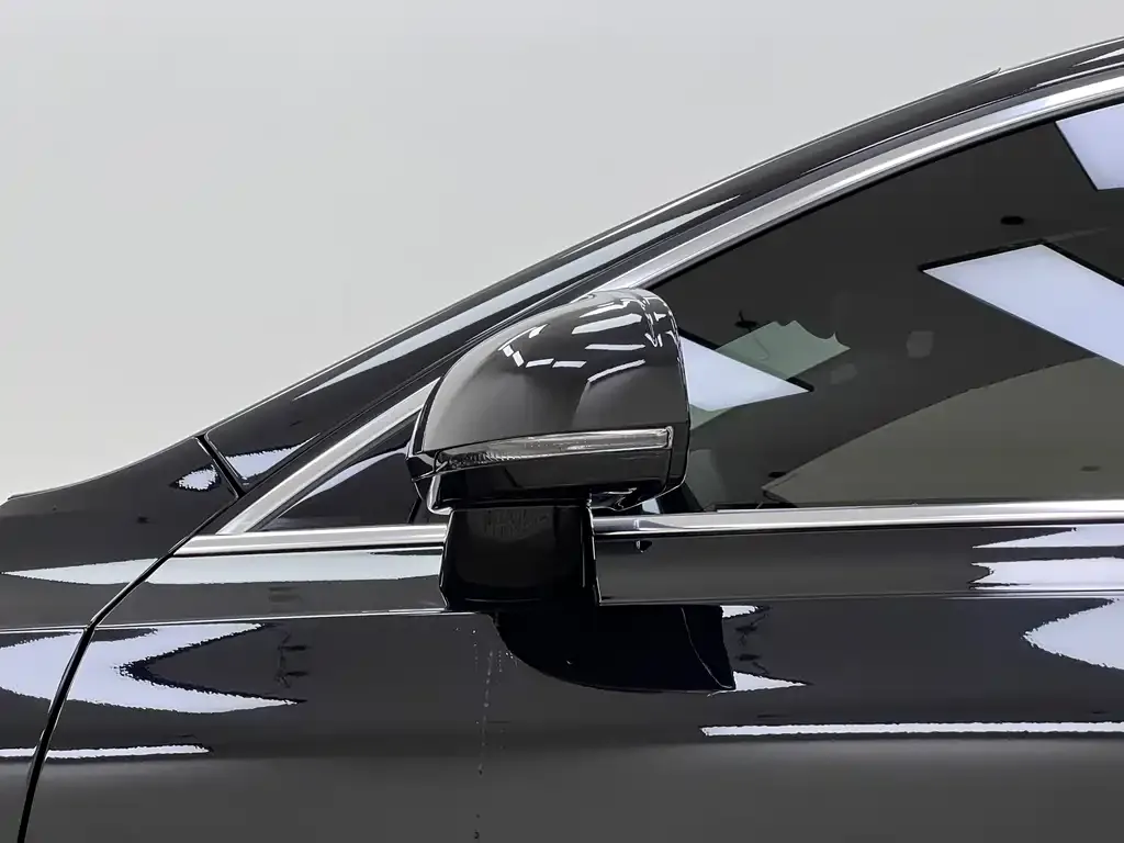 Volvo S90 — фото 4