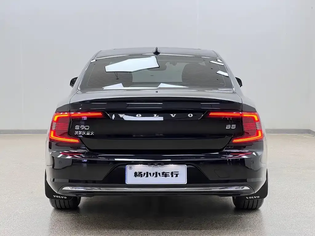 Volvo S90 — фото 2