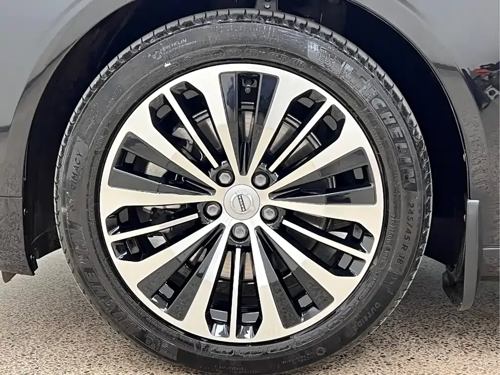 Volvo S90 — фото 9