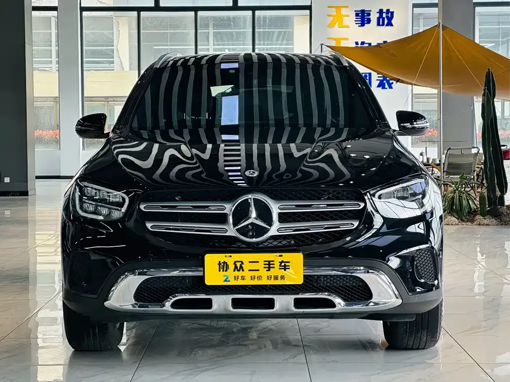 Mercedes-Benz GLC — фото 1