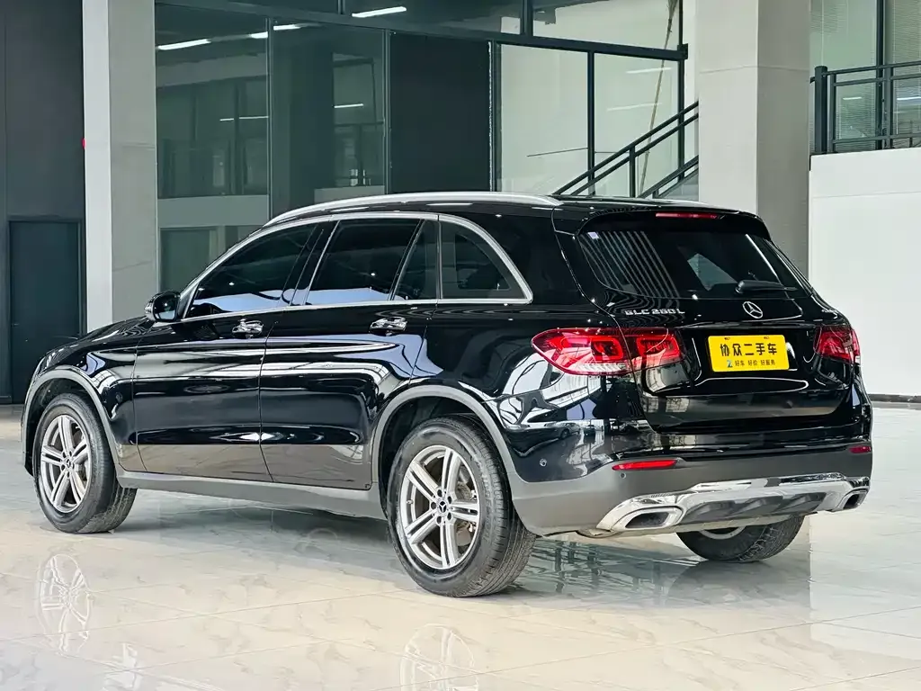 Mercedes-Benz GLC — фото 9