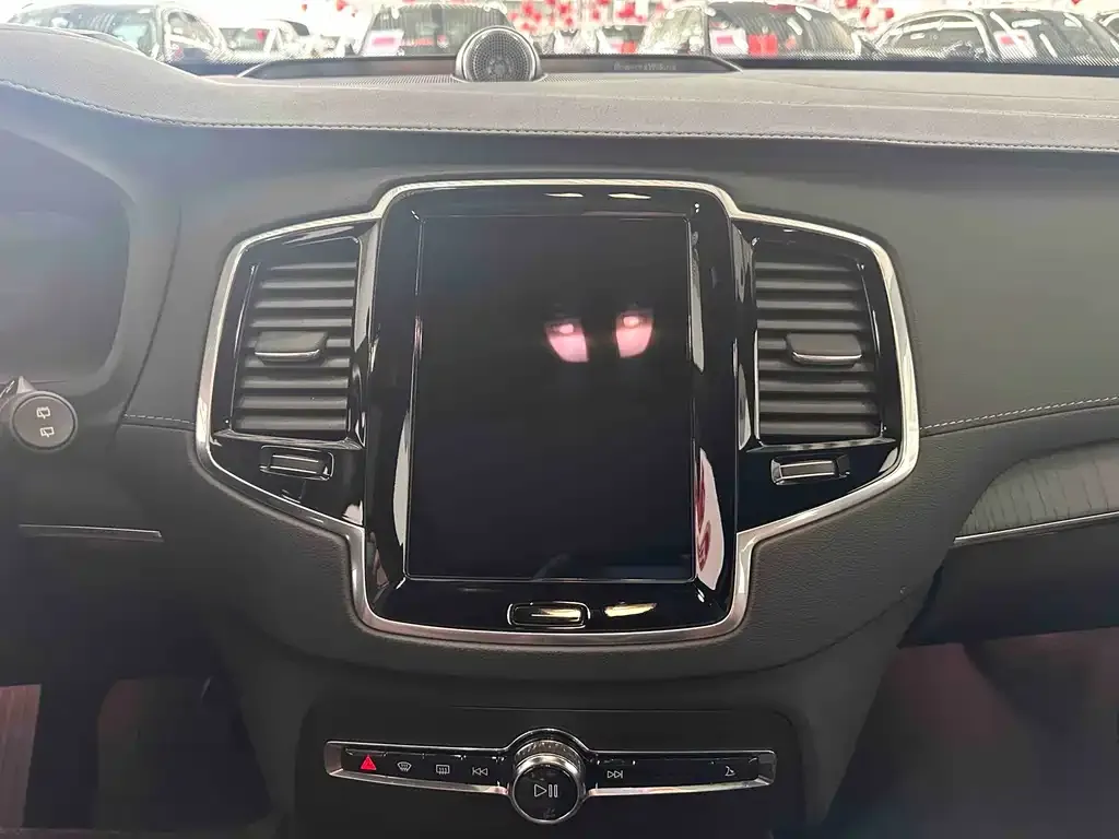 Volvo XC90 PHEV 2024 из CN, фото 7