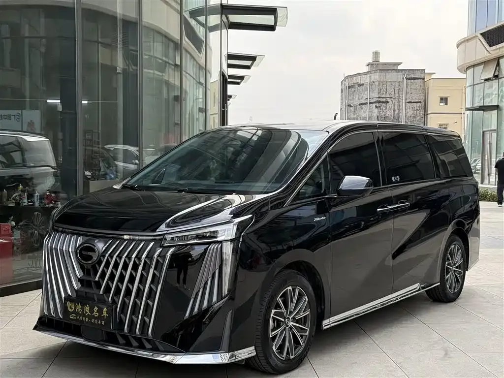 GAC Motor Trumpchi M8 — фото 1