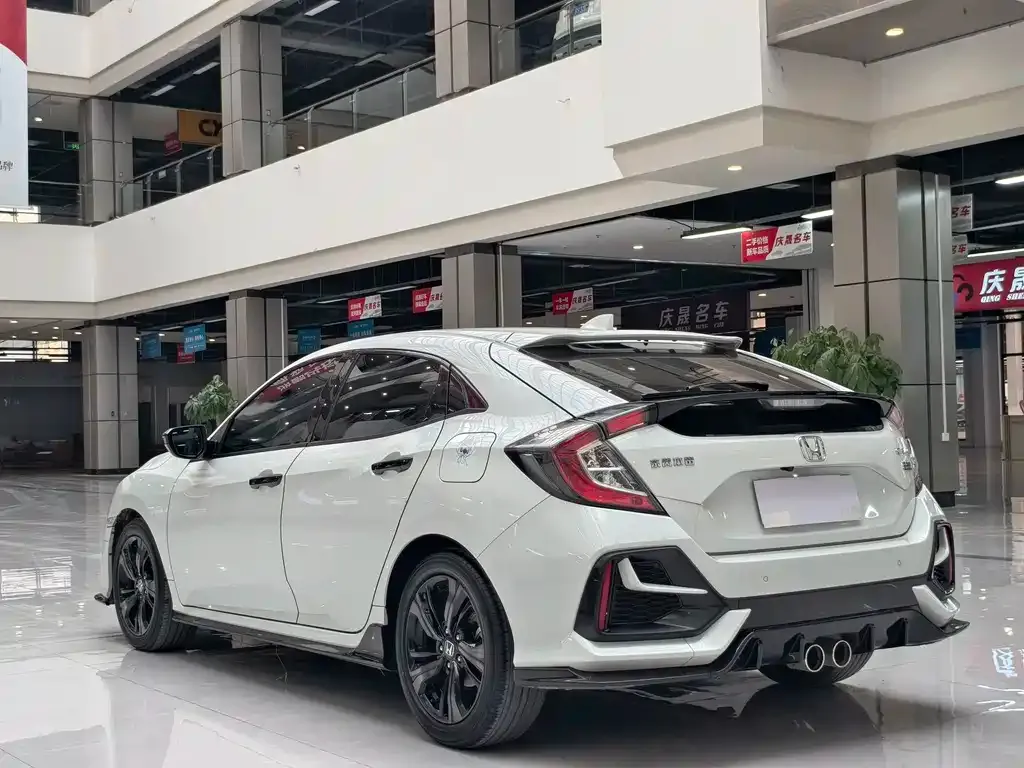 Honda Civic — фото 6