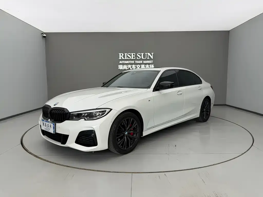 BMW 3 Series — фото 1