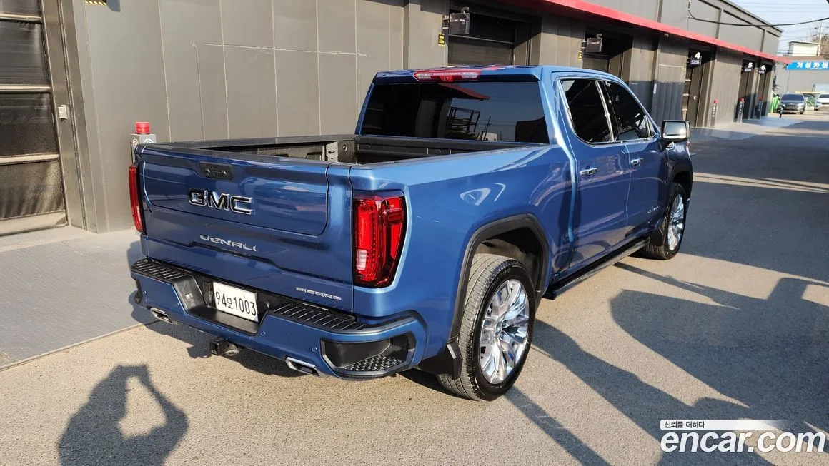 GMC Sierra — фото 6