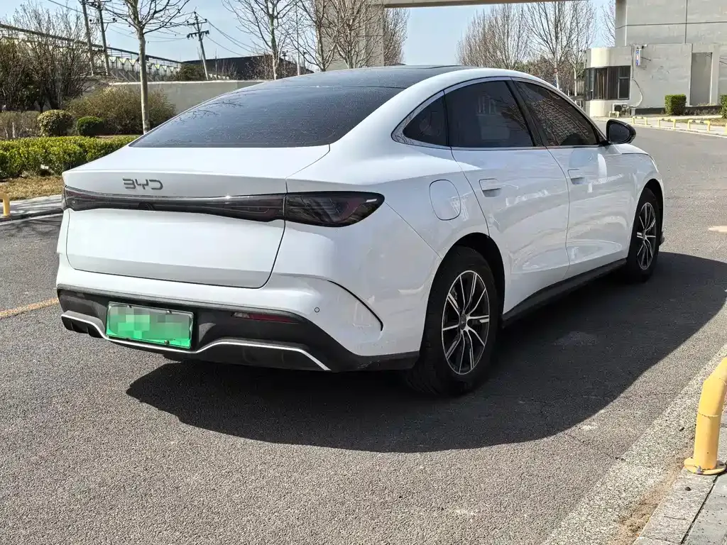 BYD Seal 06 — фото 8