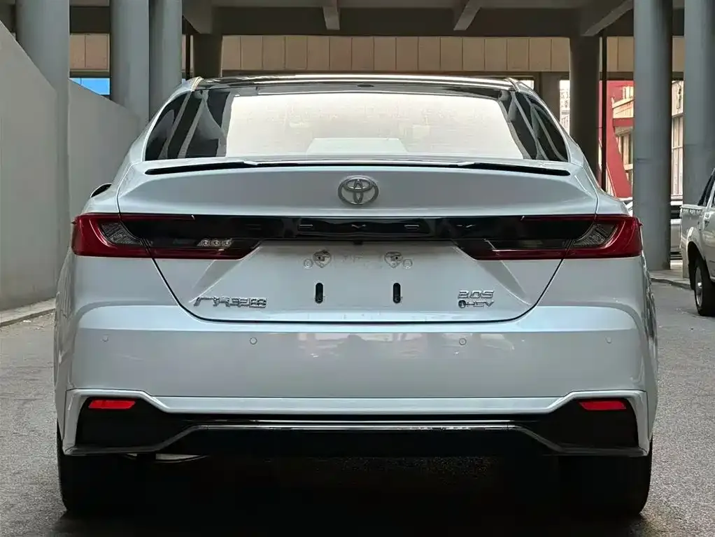 Toyota Camry 2024 из CN, фото 6