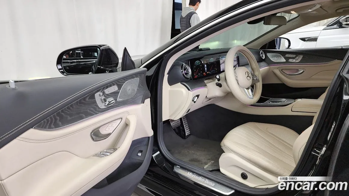 Mercedes-Benz CLS-Class — фото 10