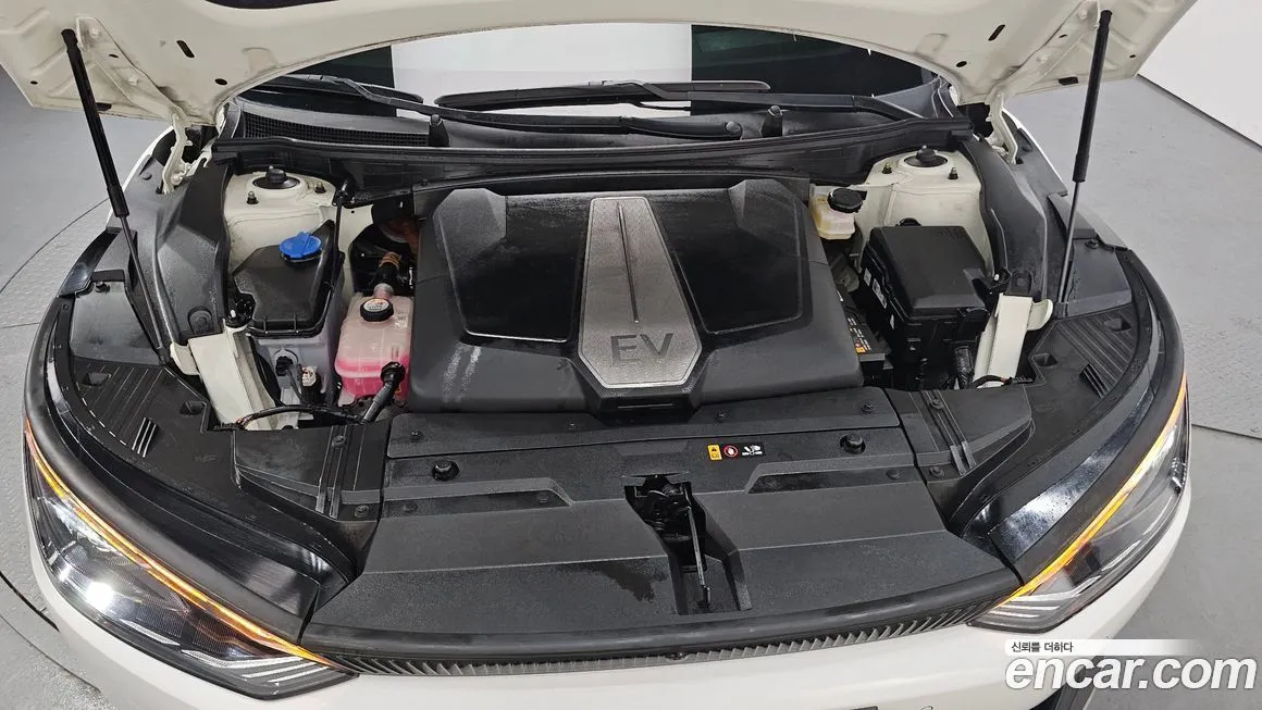 Kia EV6 2022 из KR, фото 10