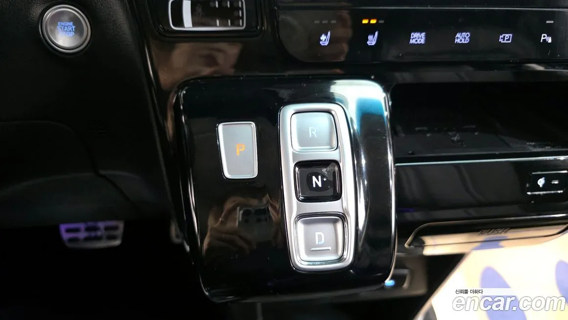 Hyundai Staria — фото 2
