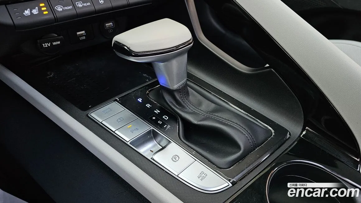 Hyundai AVANTE — фото 2