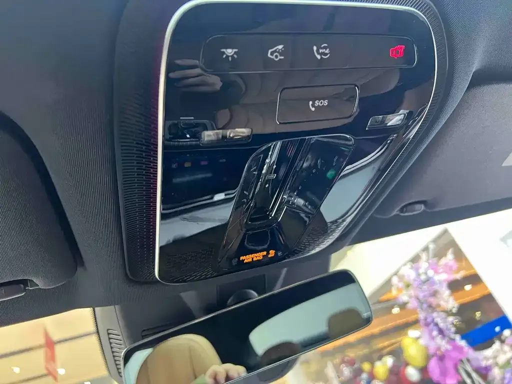Mercedes-Benz E-Class — фото 9