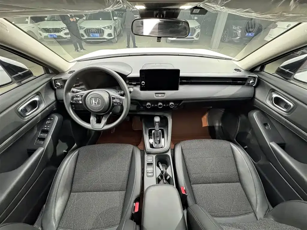 Honda Vezel 2024 из CN, фото 8