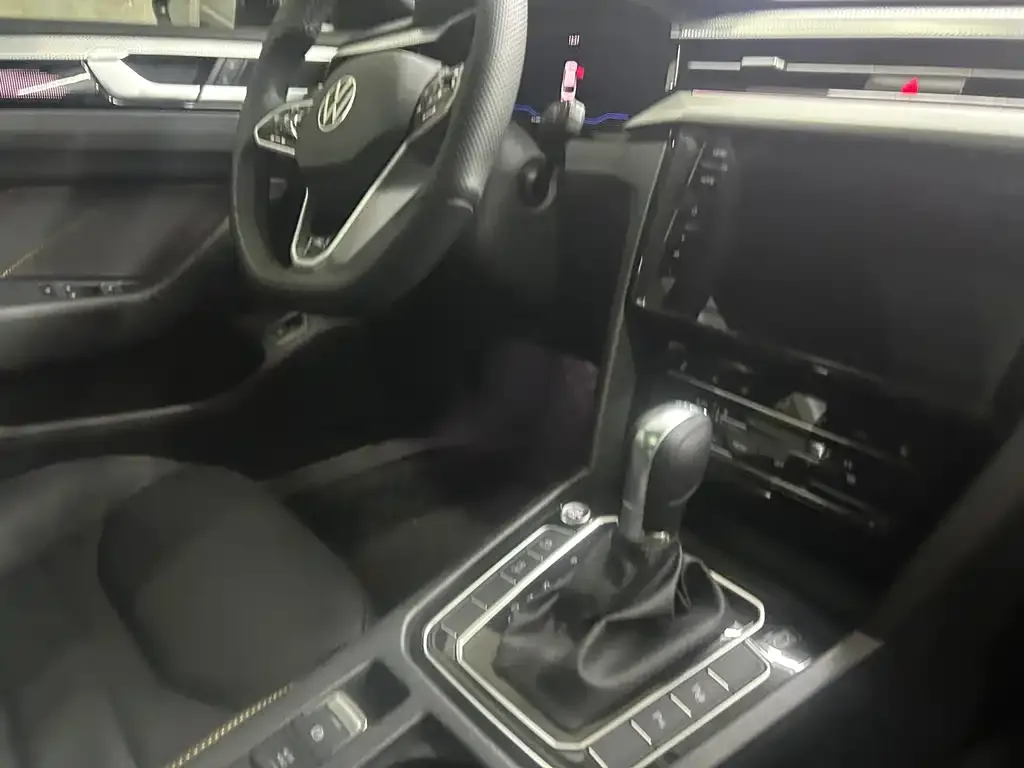 Volkswagen CC 2025 из CN, фото 3