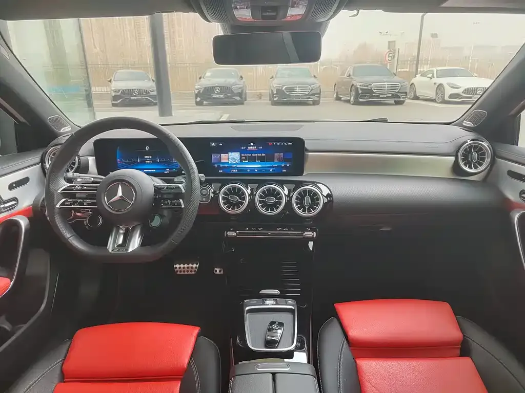 Mercedes-Benz A-Class AMG (Import) 2024 из CN, фото 10