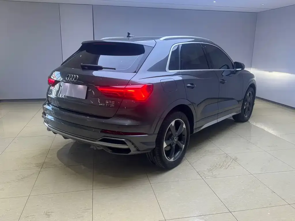 Audi Q3 2022 из CN, фото 4