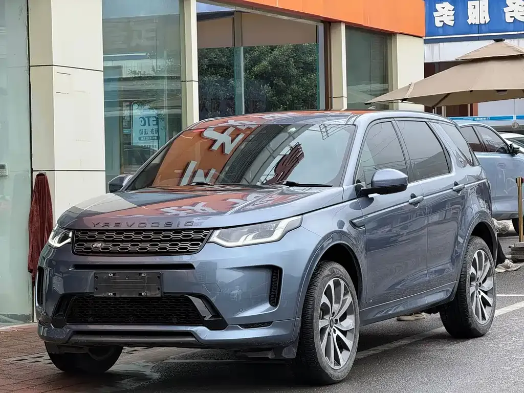 Land Rover Discovery Sport — фото 1