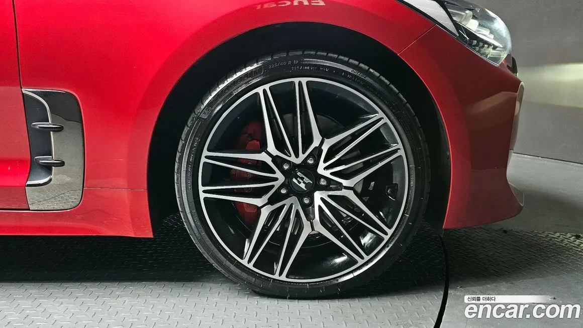 Kia Stinger — фото 5