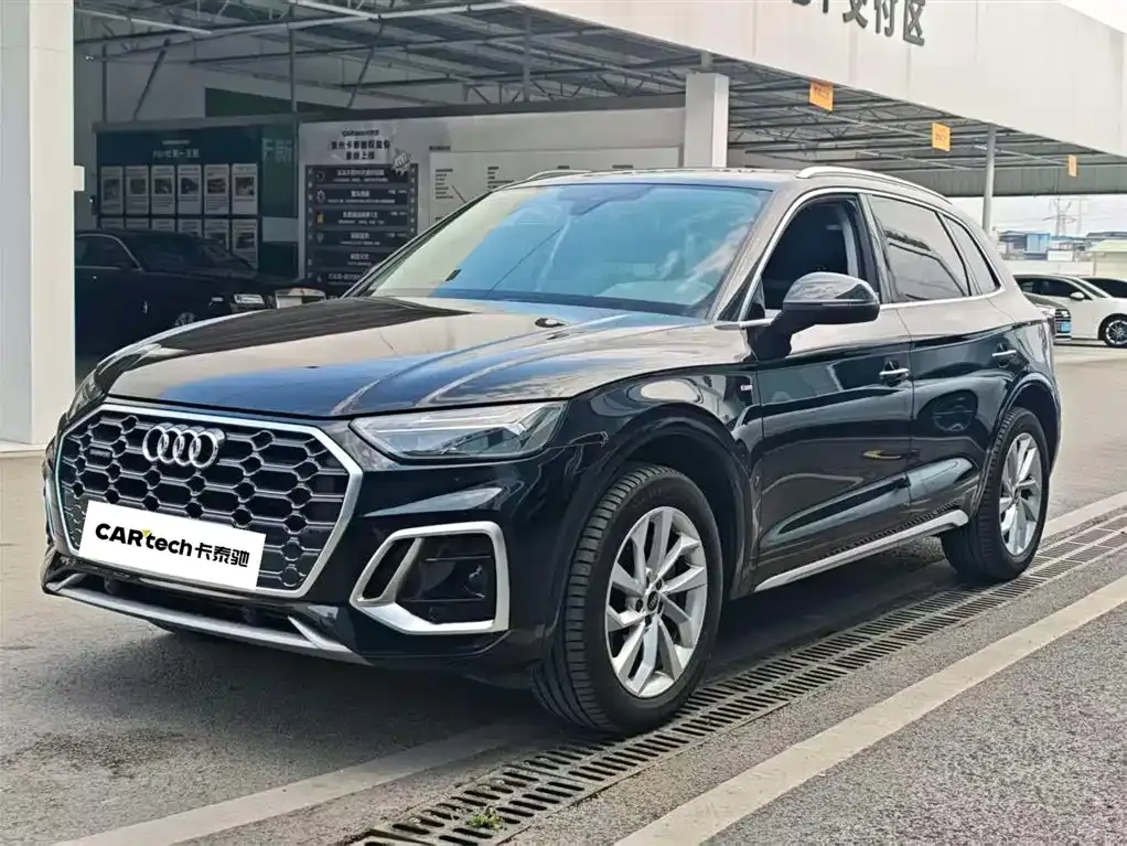 Audi Q5L 2022 из CN, фото 1