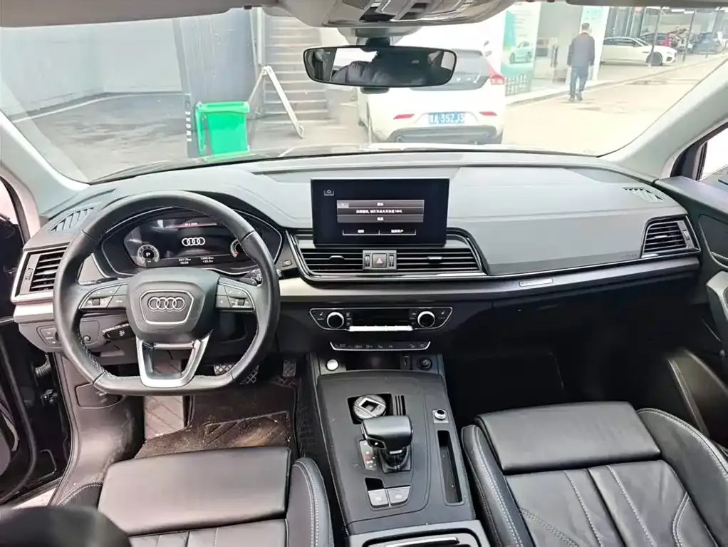 Audi Q5L 2022 из CN, фото 3