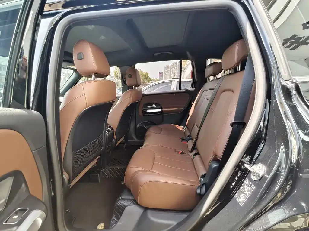 Mercedes-Benz GLB 2023 из CN, фото 9