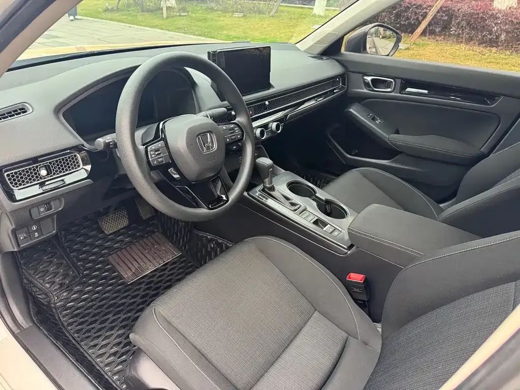 Honda Civic — фото 5