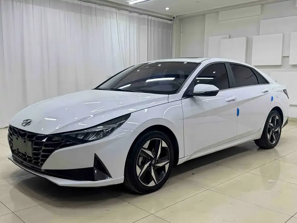 Hyundai Elantra 2021 из CN, фото 1